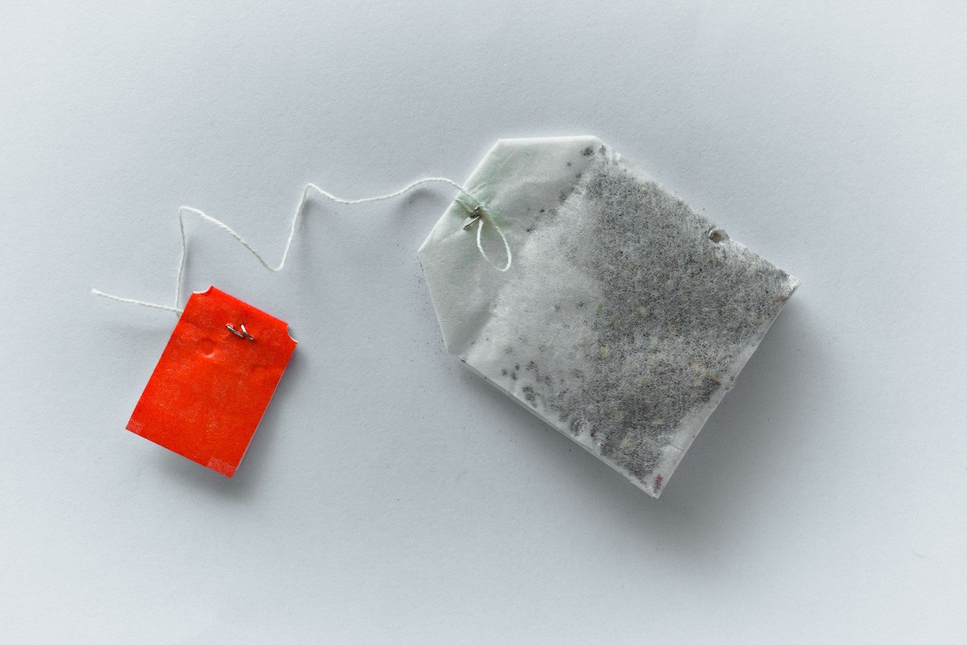 Drinking Tea After Dental Procedures: Whitening and Cleaning