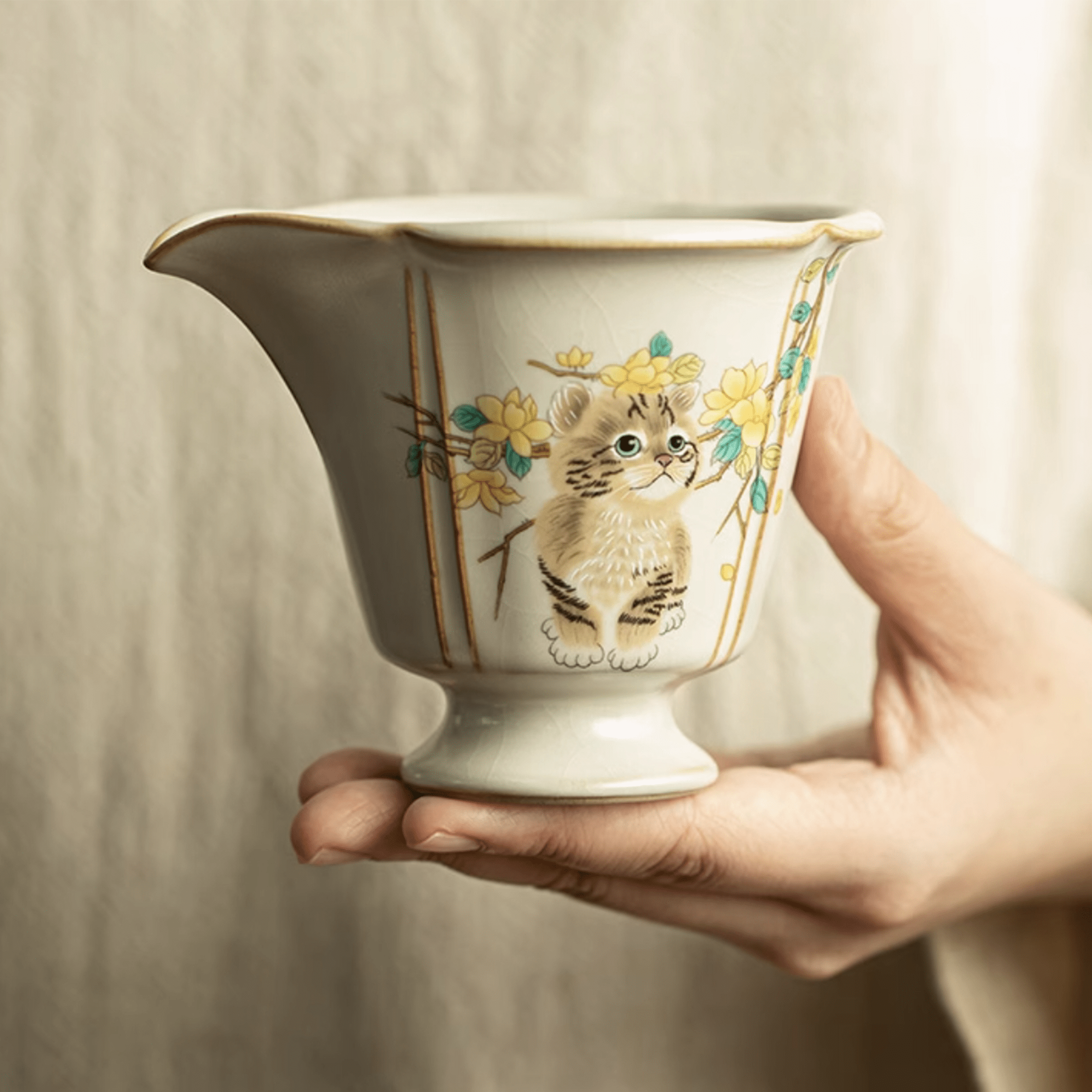 Cat Tea pitcher - Orient Cup