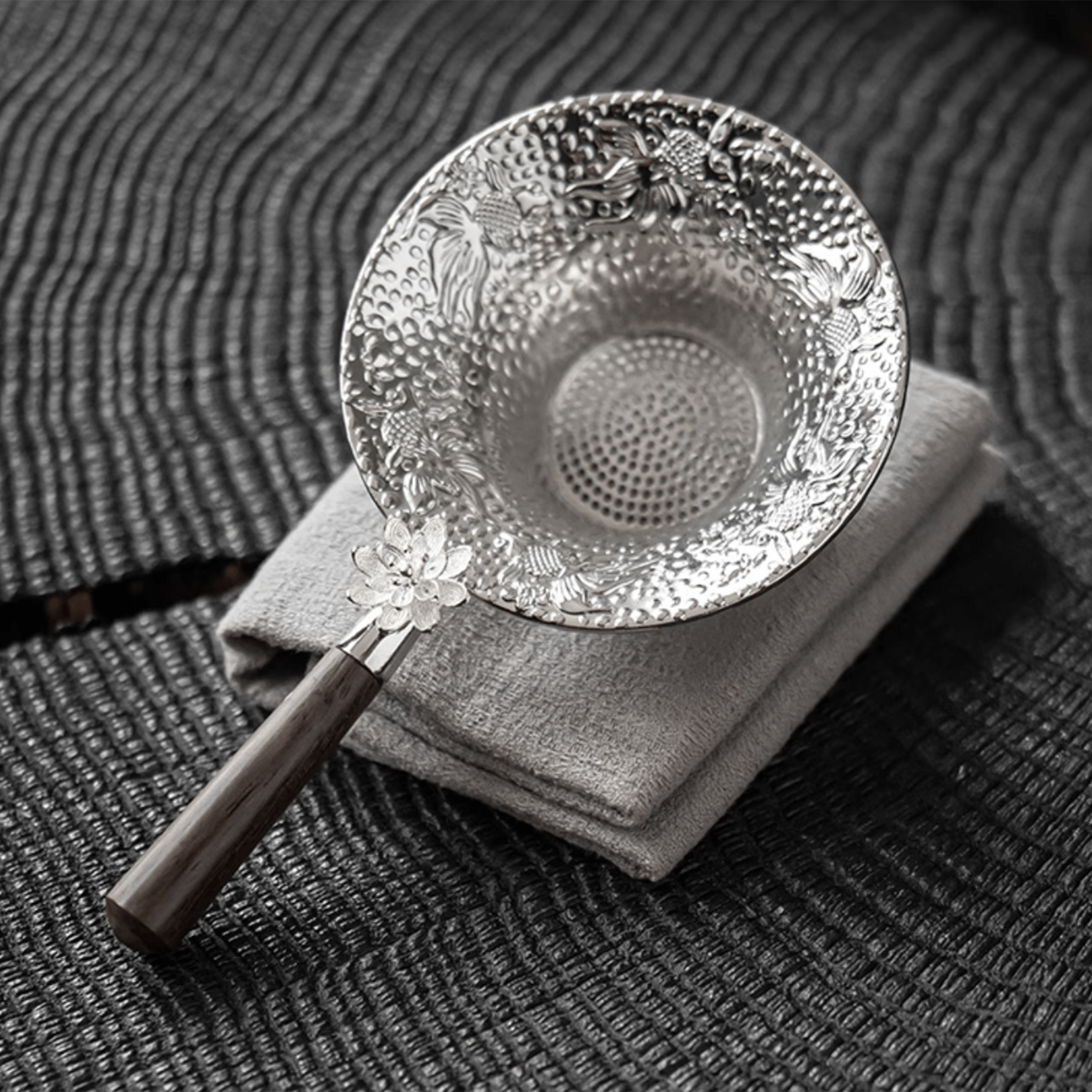 Lotus Tea Strainer - Orient Cup