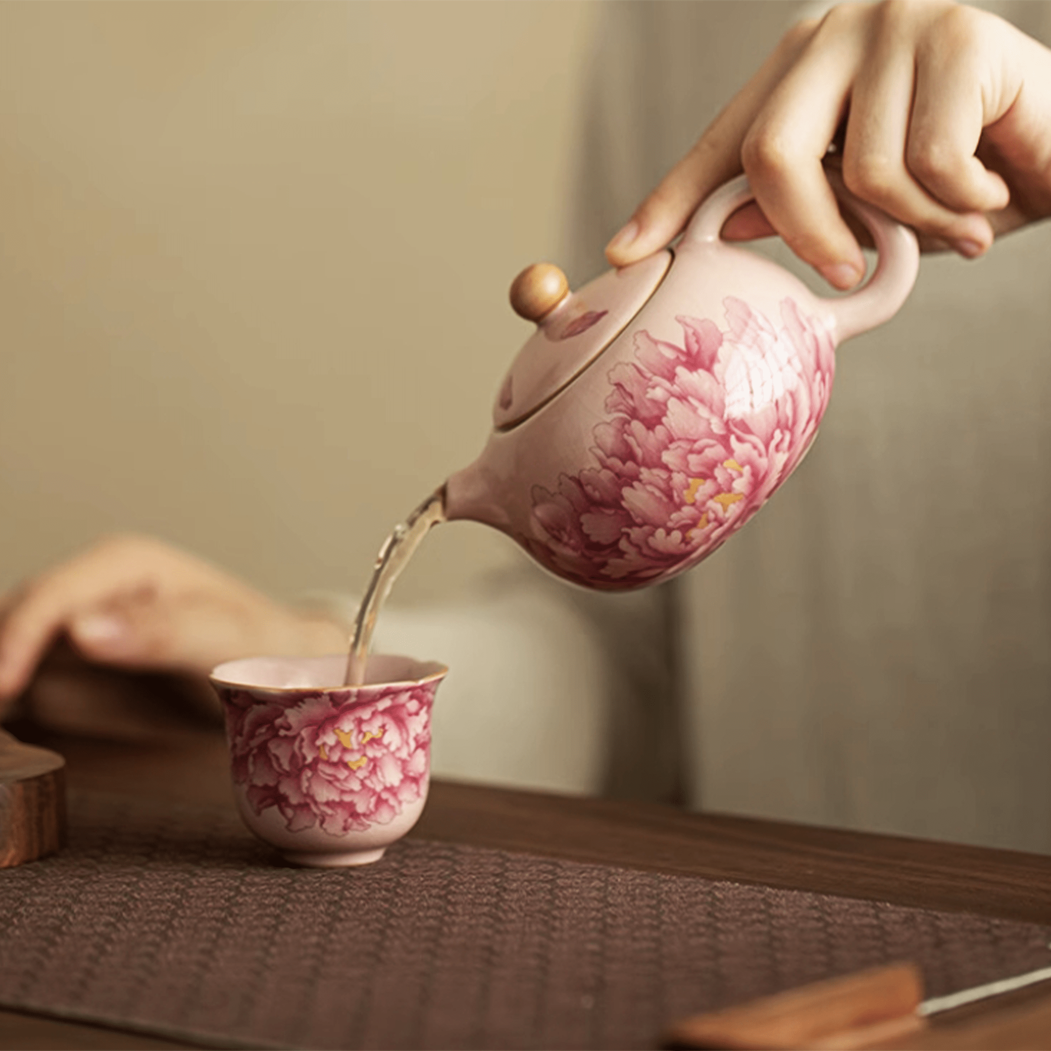Pink Flowers - Orient Cup