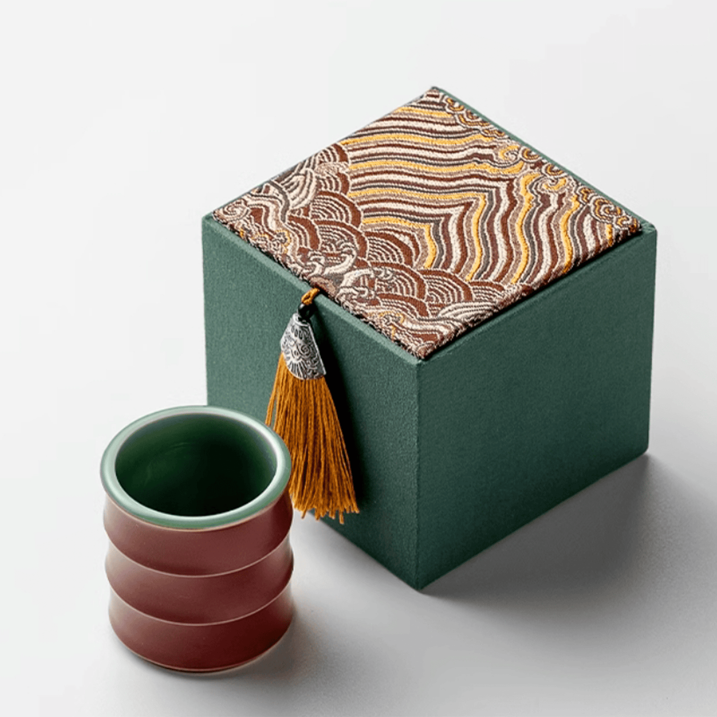 Royal Red - Orient Cup