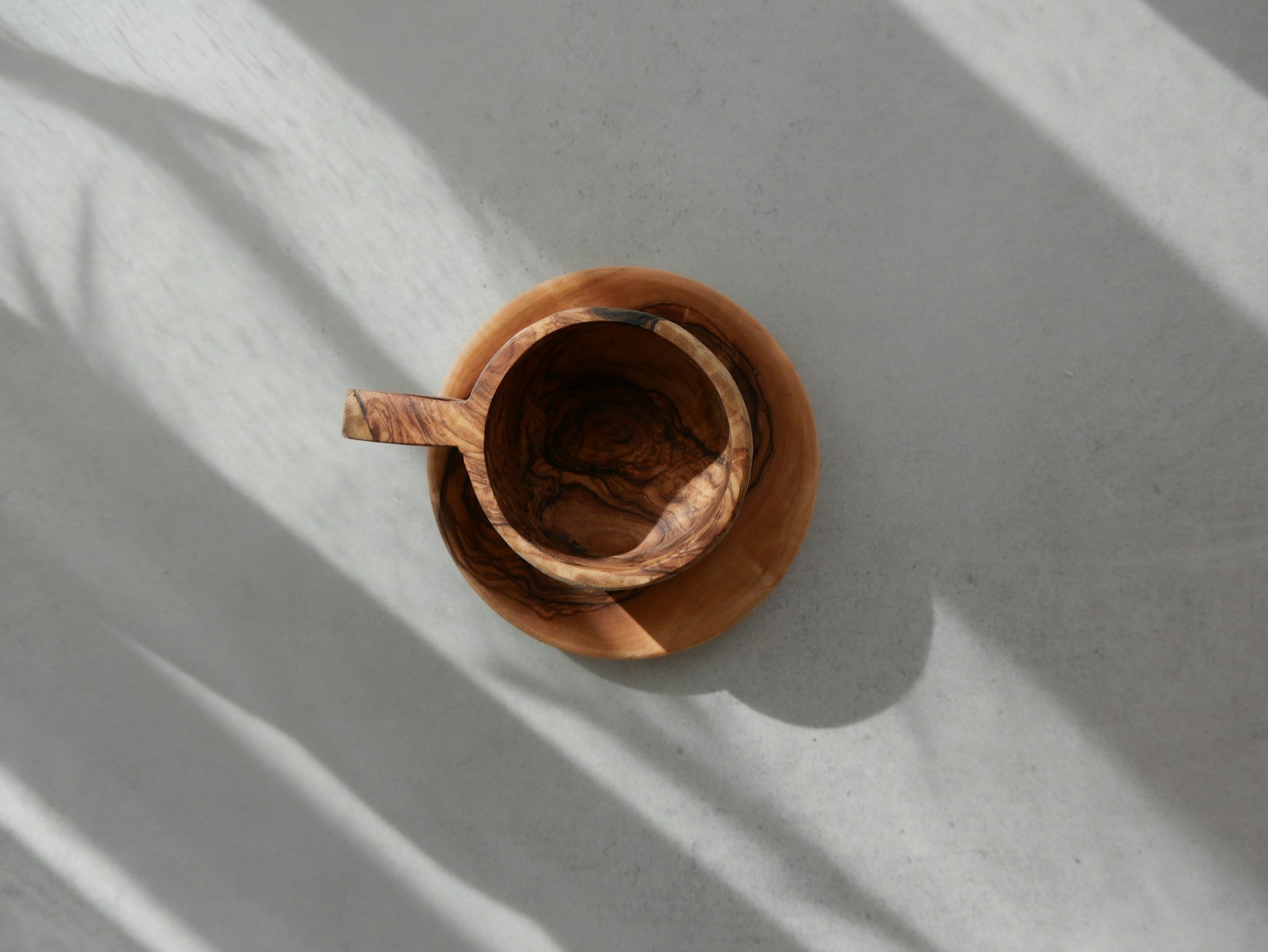 Tea and Oral Health: Benefits, Risks, and Care