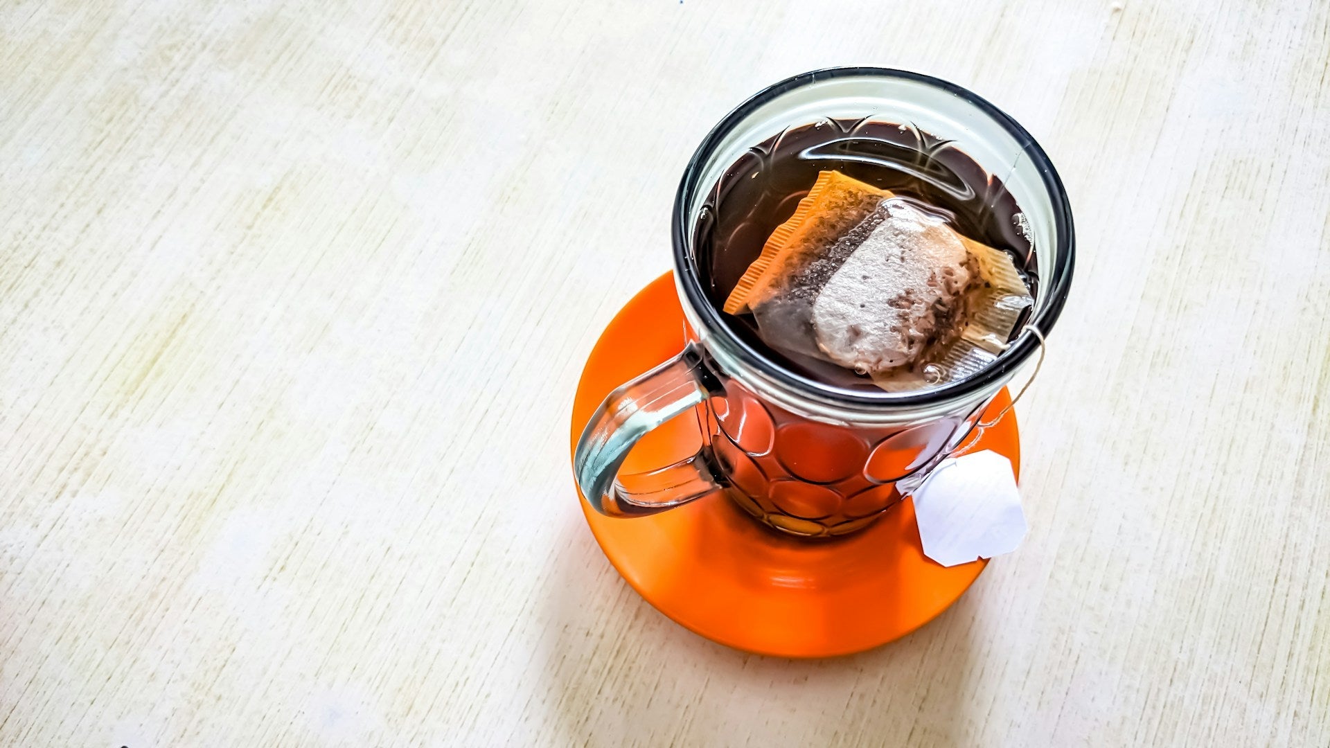 Ginger Tea for Hangover Relief: Benefits and Recipes