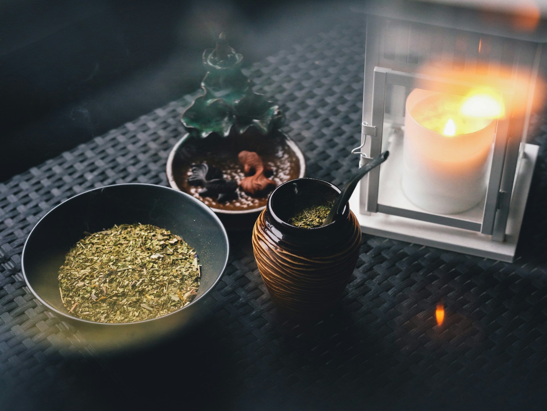 Tea Remedies for Tooth Pain and Bleeding Relief