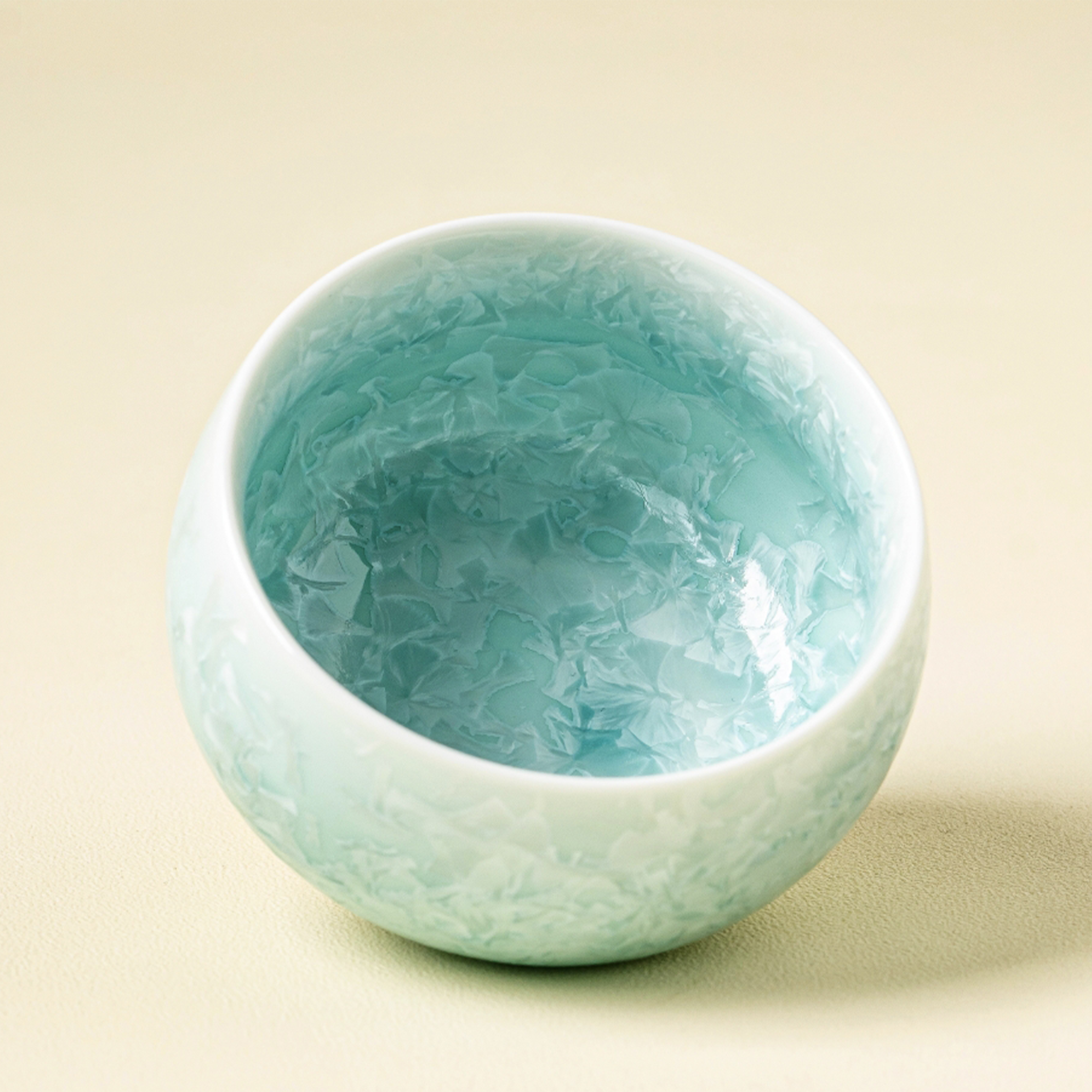 Ice Cracks tea cup