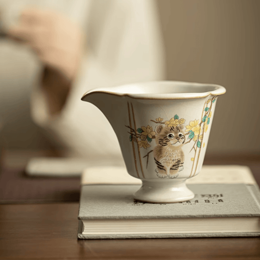 Cat Tea pitcher - Orient Cup