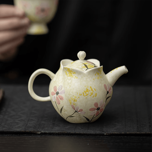 Daisy Tea Pot - Orient Cup