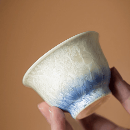 Ice Cracks Gradient - Orient Cup