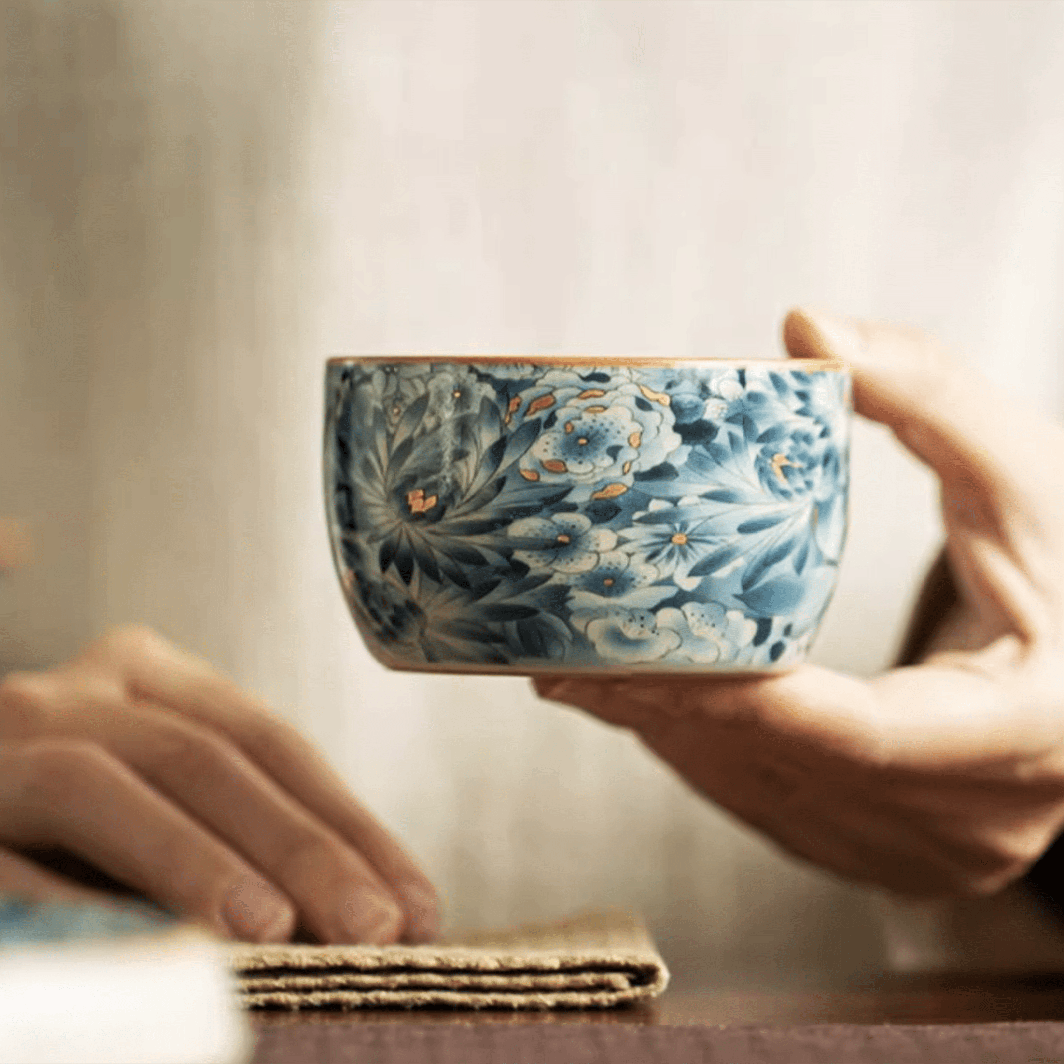 Lotus & Blue - Orient Cup