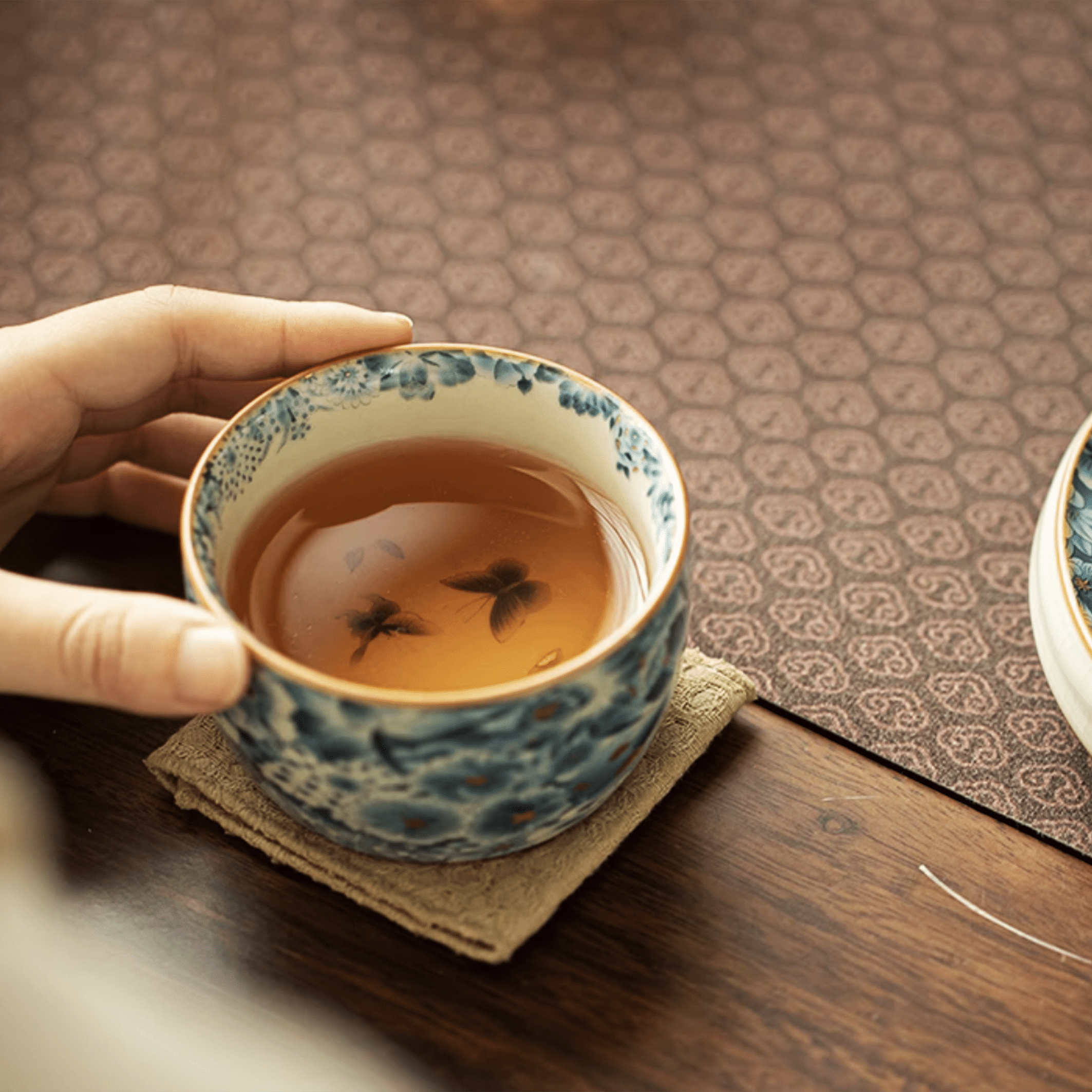 Lotus & Blue - Orient Cup